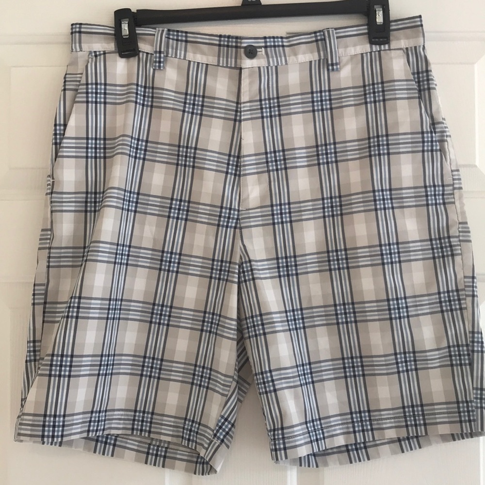 🆕🥏Men’s CHAPS Striped Shorts SZ 36 EUC